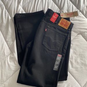 Levi Men’s Black 517 Bootcut